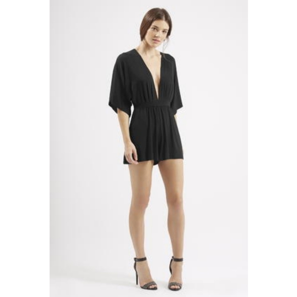 Topshop velvet stretch romper size 2 sexy